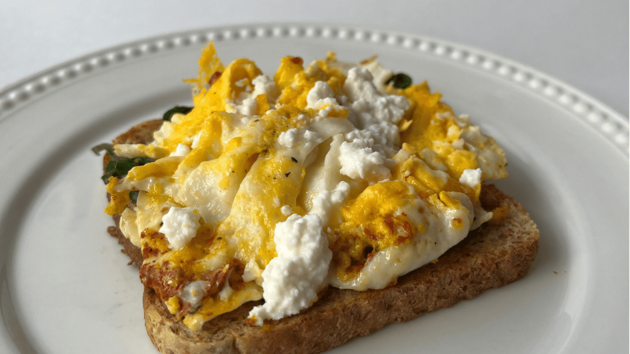 Toast de Huevo